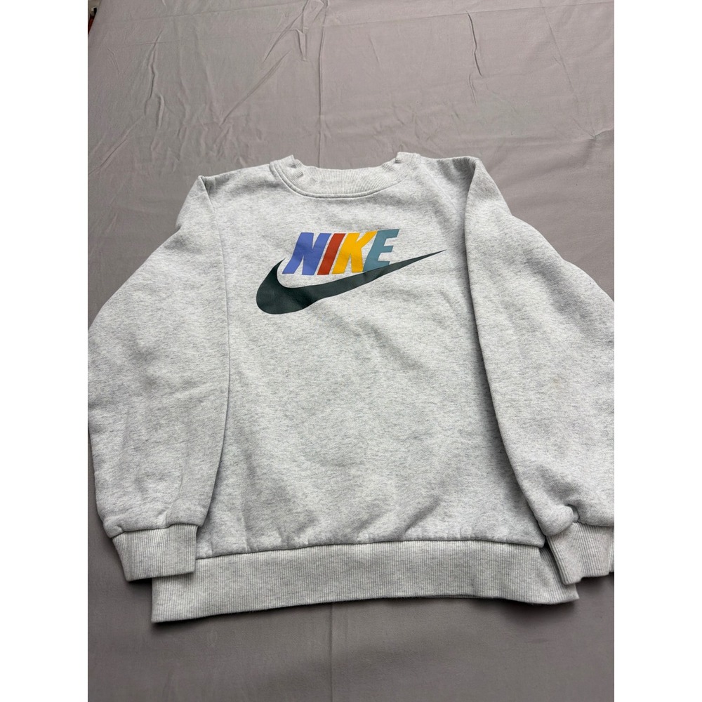 Nike Kids Sportswear Crewneck Sweatshirt Gray Rainbow Logo Pullover Size M